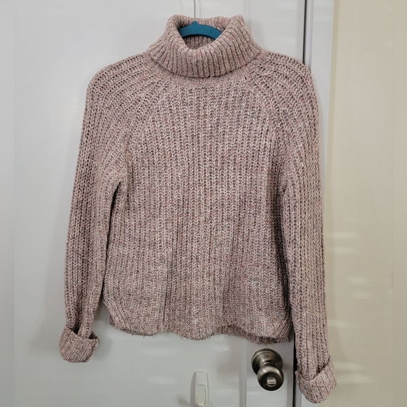 Abercrombie & Fitch Sweaters - Abercrombie Knit Turtleneck